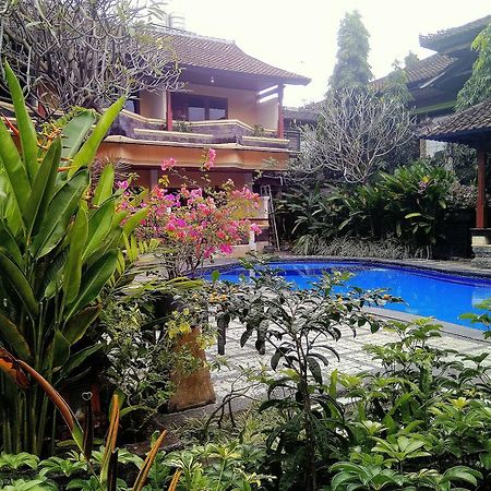 Paradiso Beach Inn Kuta Lombok Buitenkant foto