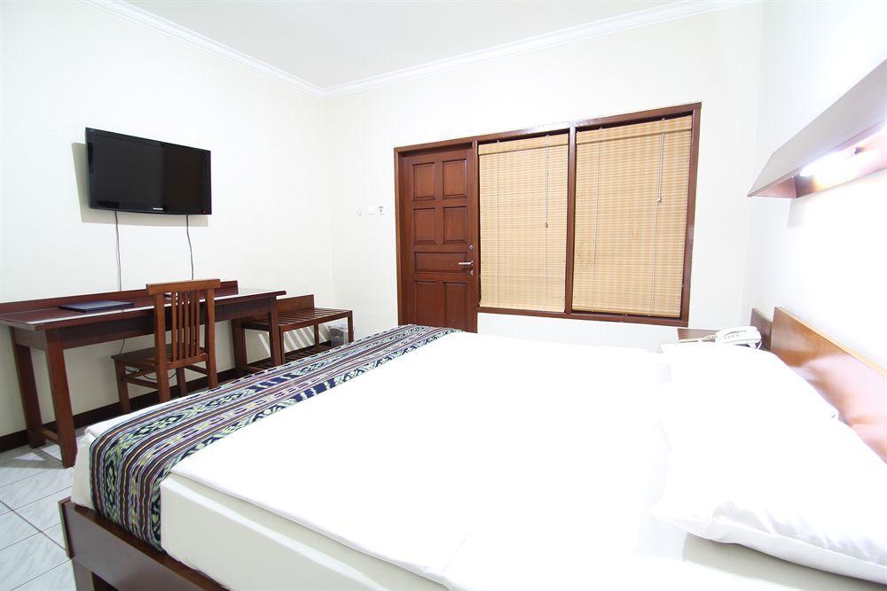 Paradiso Beach Inn Kuta Lombok Buitenkant foto