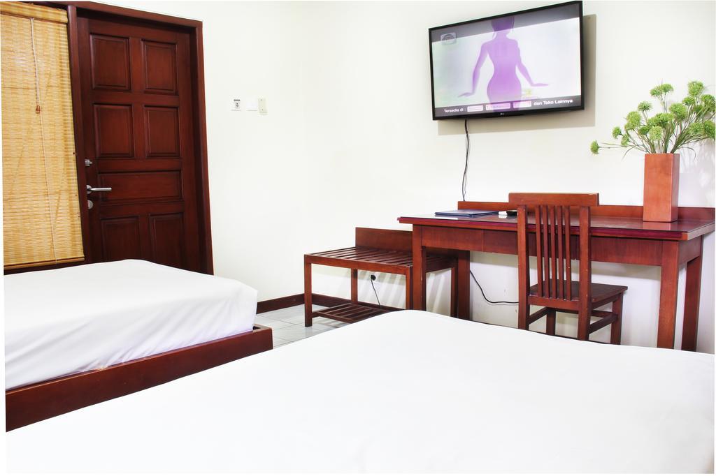 Paradiso Beach Inn Kuta Lombok Buitenkant foto