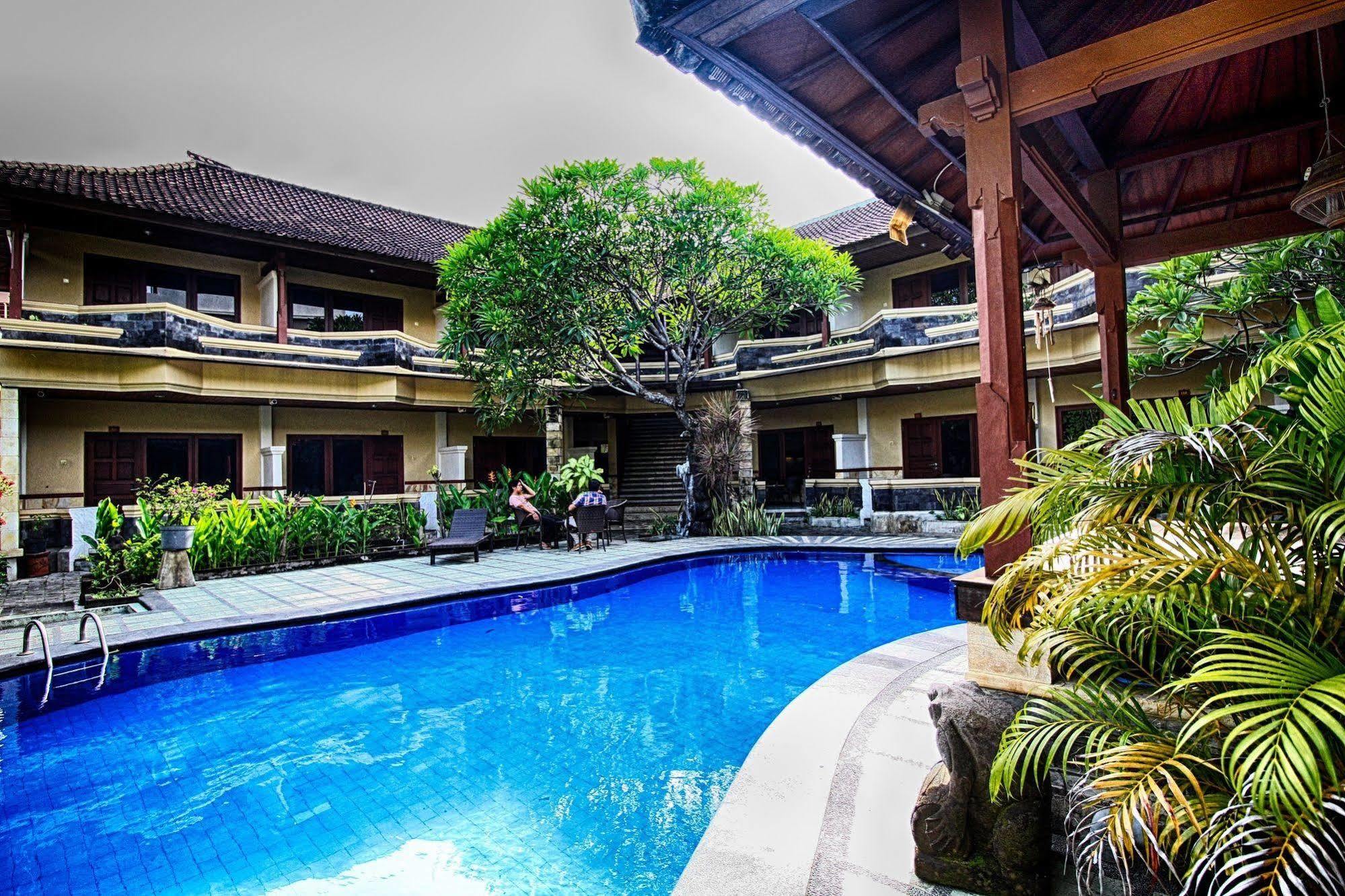 Paradiso Beach Inn Kuta Lombok Buitenkant foto